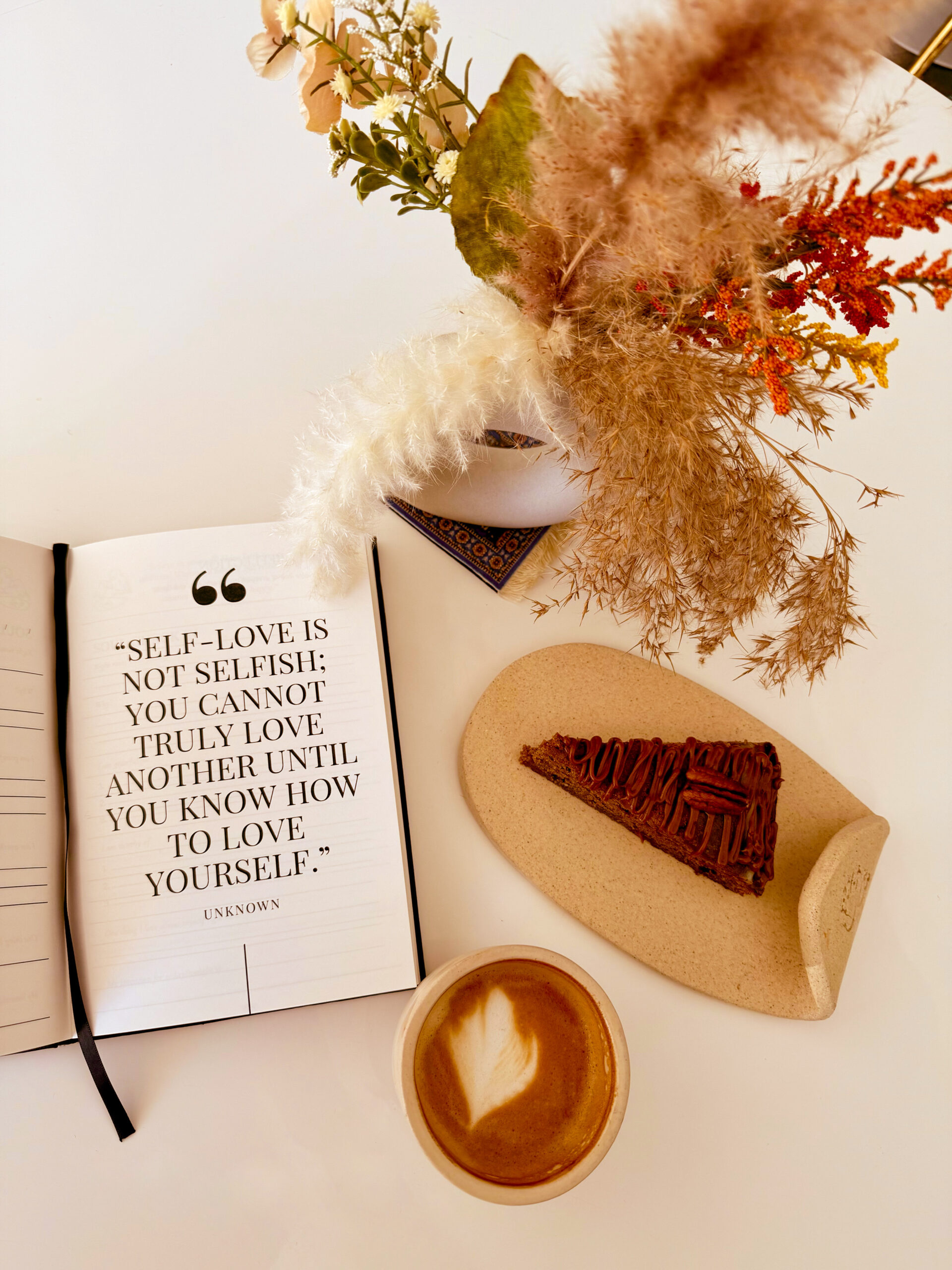 Facetune_25-12-2025-21-47-07